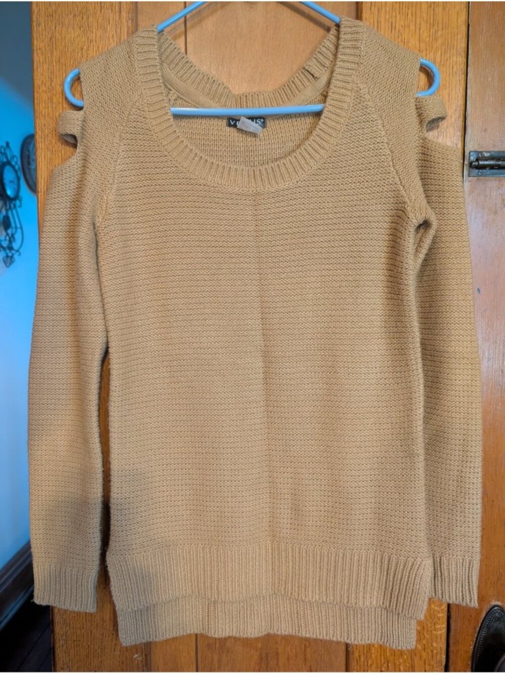 Venus Tan Cold Shoulder Sweater Size XS -108
